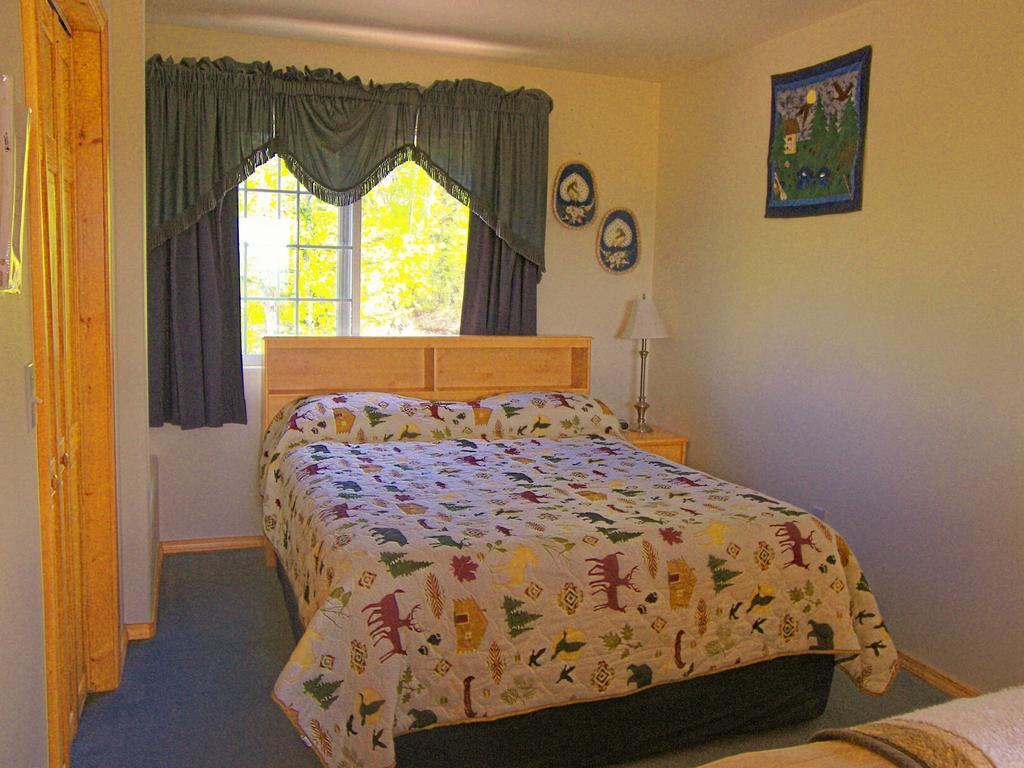 Grace And Bill'S Freedom Hills B&B タルキートナ エクステリア 写真
