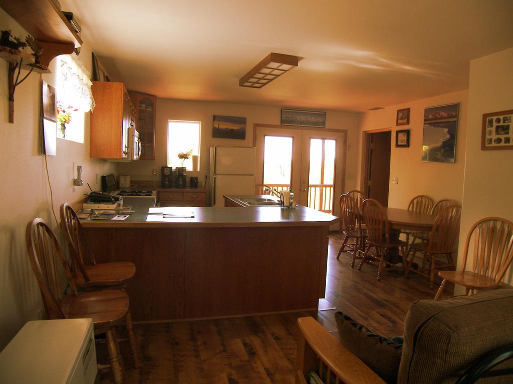 Grace And Bill'S Freedom Hills B&B タルキートナ エクステリア 写真